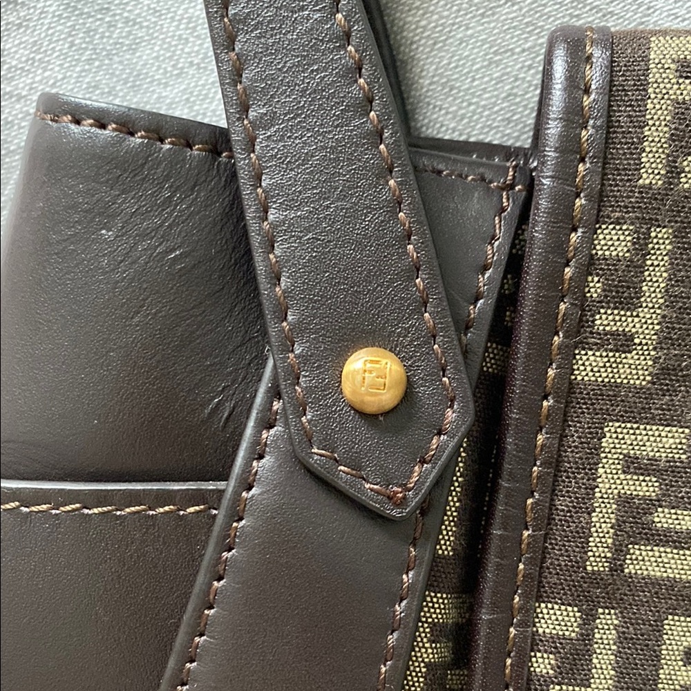 Authentic Fendi Baguette Borsa Grande Zucchino Brown Shoulder Bag Made in Italy - Picture 7 of 15